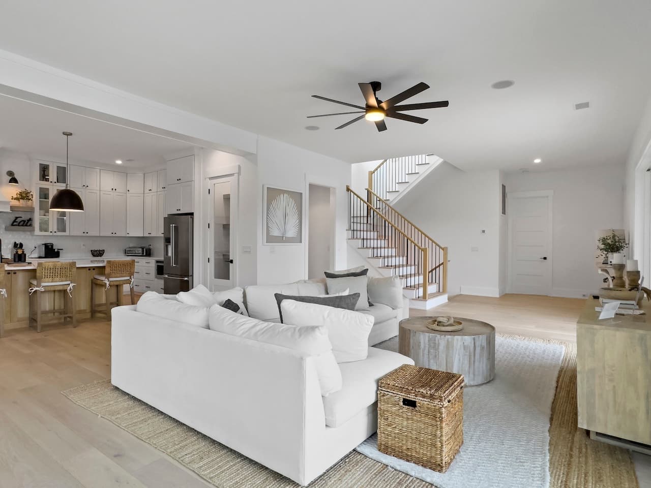 Amalfi Palms - Image 7