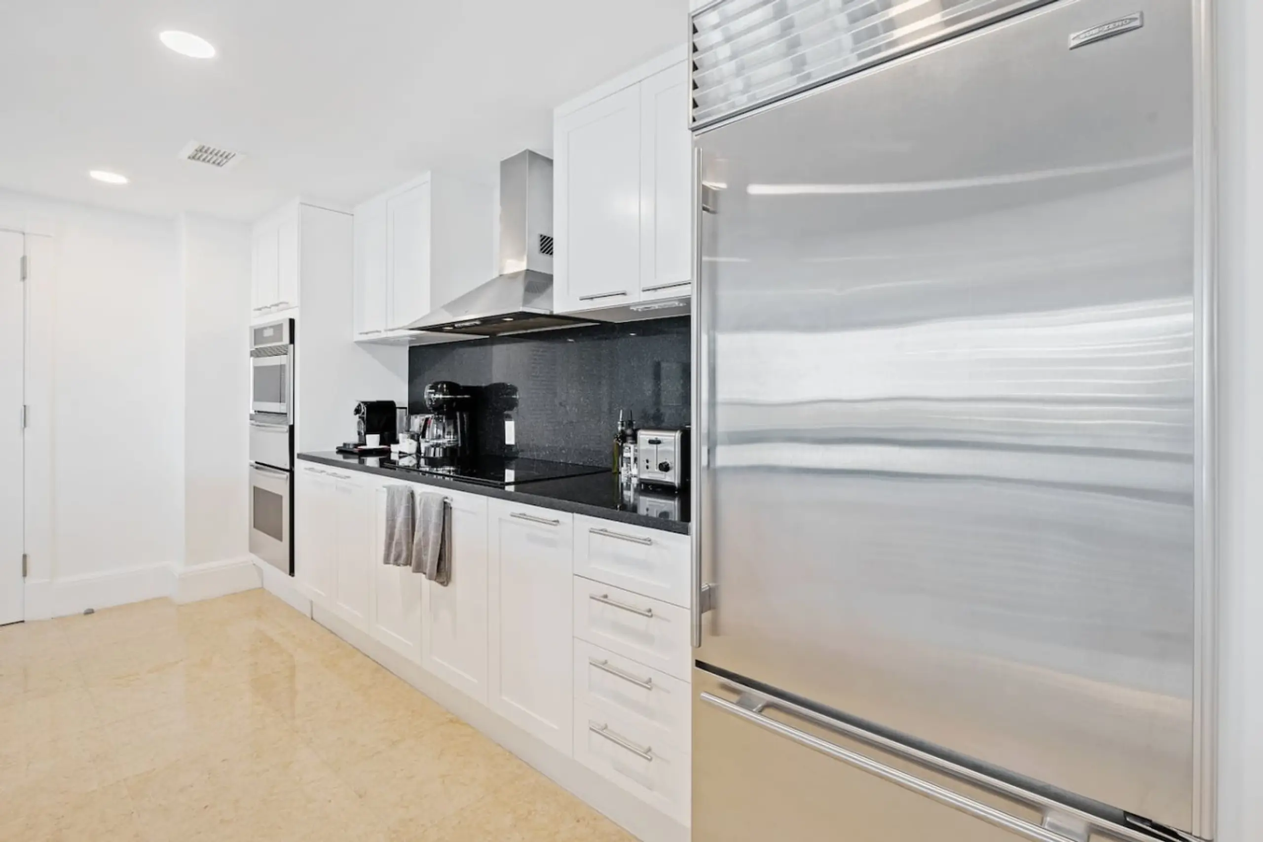 Portofino Residence #1502 at The Ritz-Carlton - Image 9