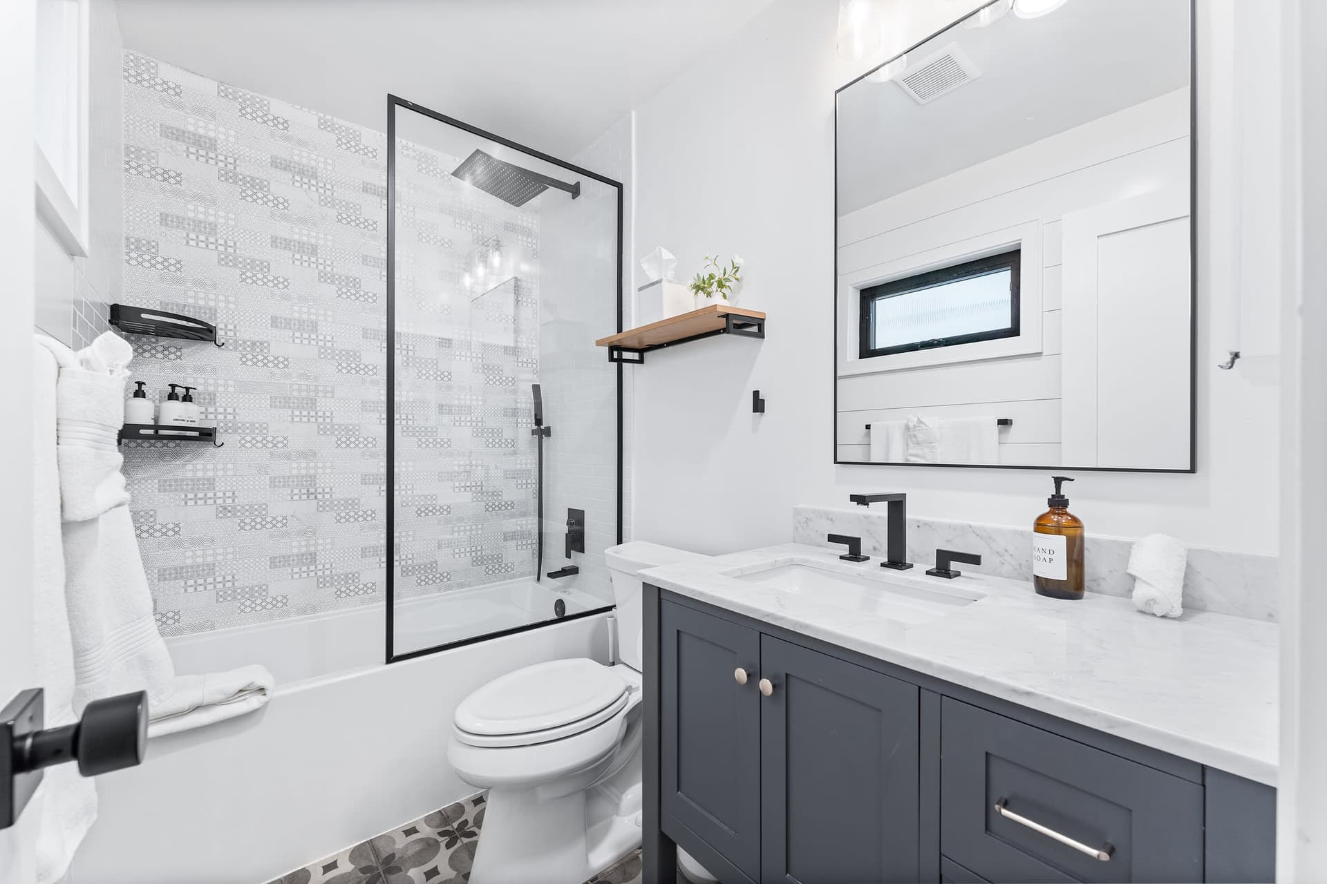 Mission Beach Suites - Image 22