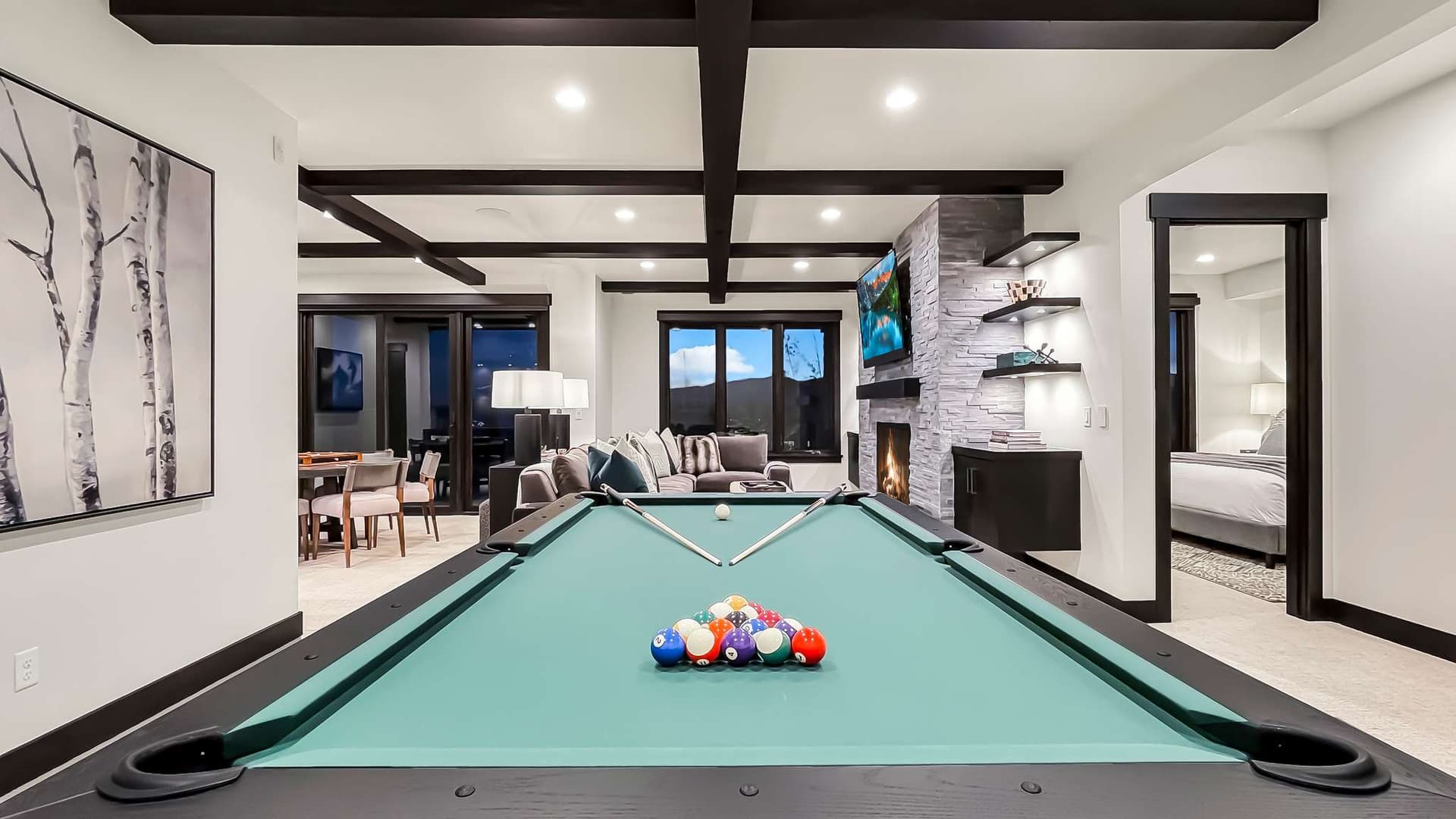 Grande Vistas Estate - Image 3