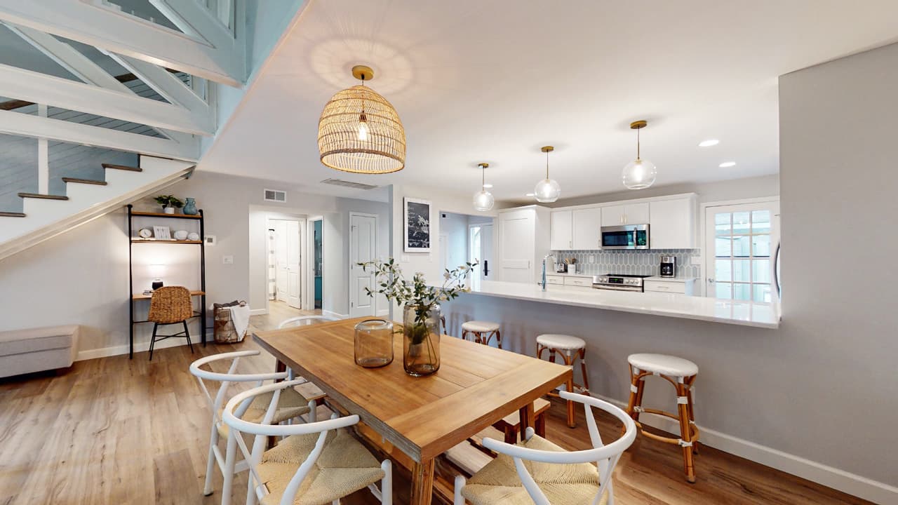 Queens Gant Home - Image 4