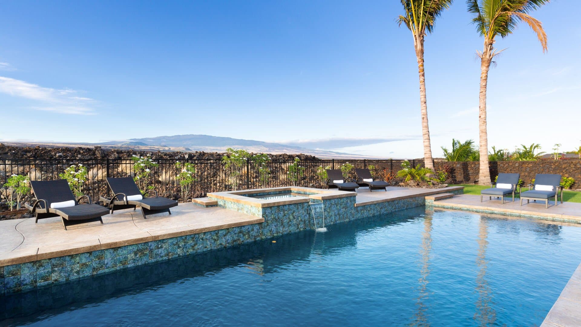 Aloha Paradise - Image 25