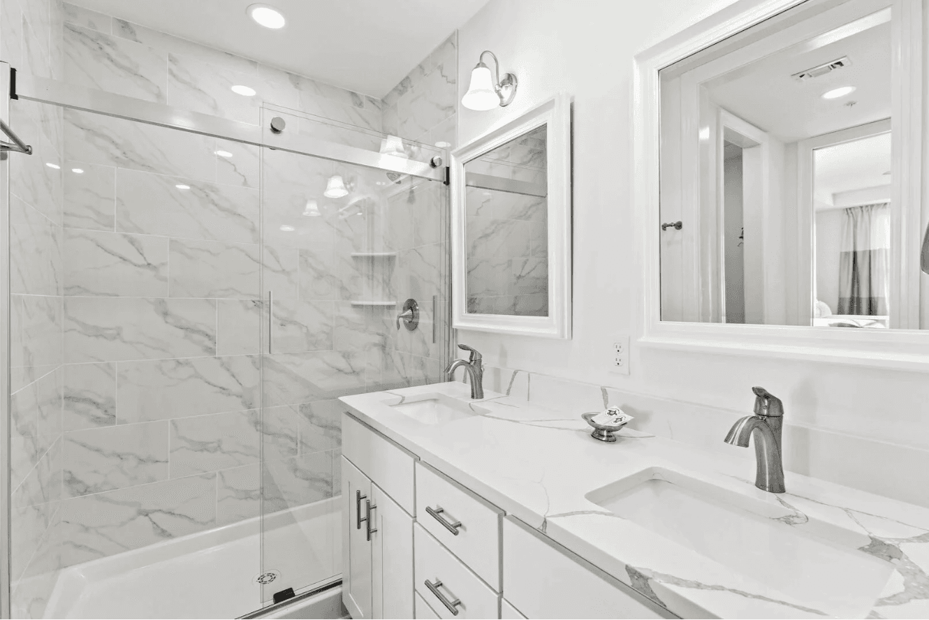 Sea La Vie - Image 31