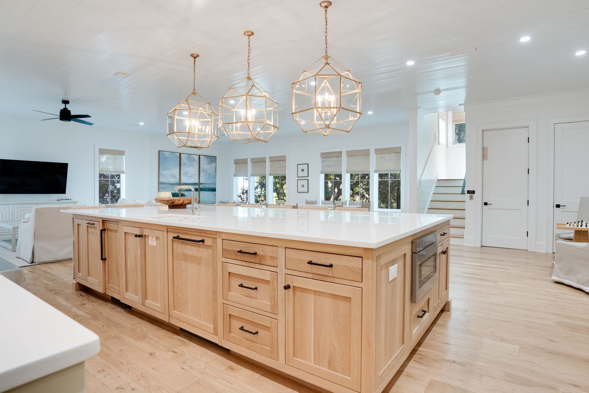 Shore To Have Fun - Image 18