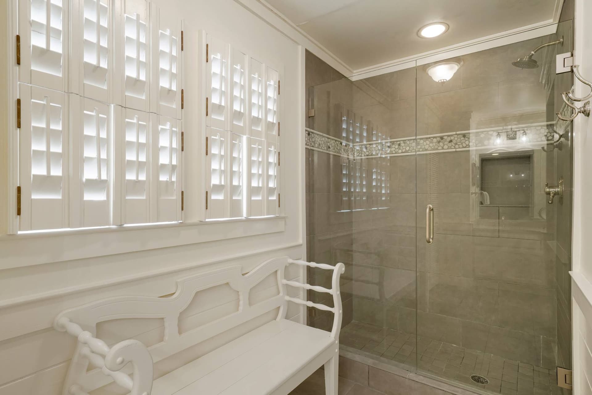 Southern Exposure - Image 14