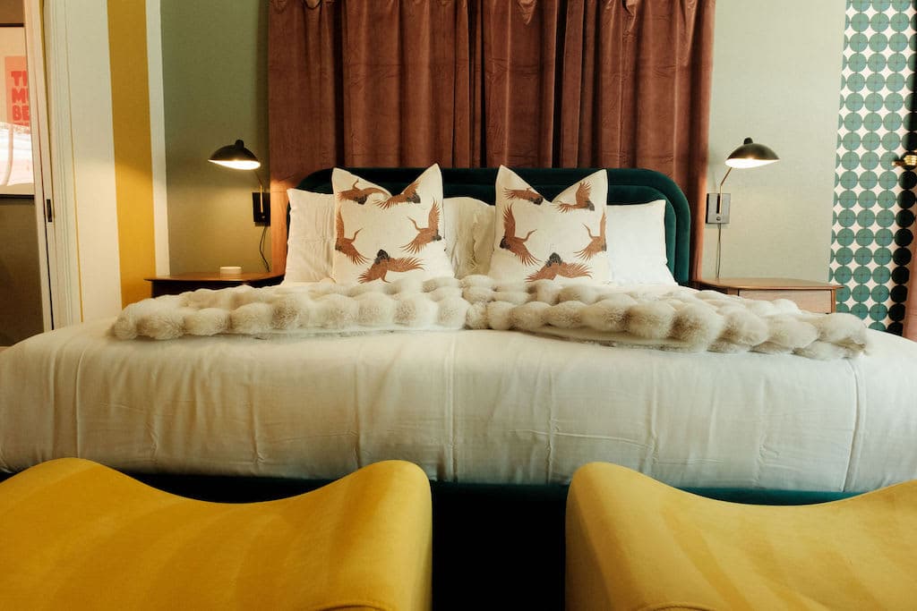 Mod Retreat in Vibrant Palm Springs - Image 24