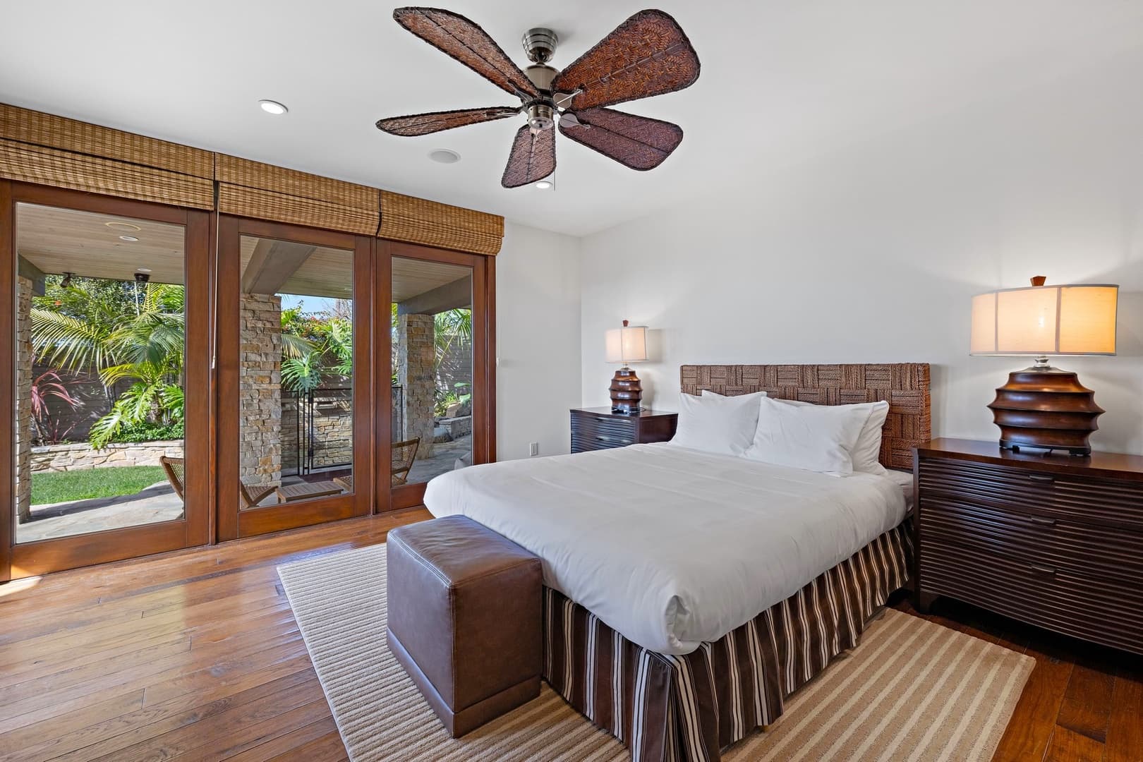 Costa Del Mar - Image 37