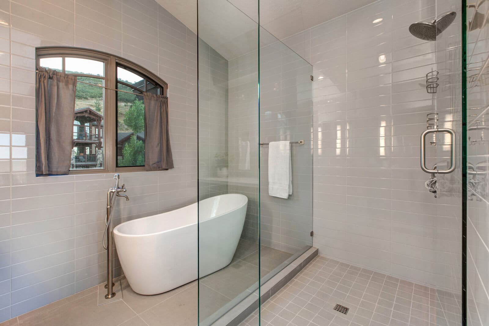 Juniper Ridge Home - Image 27