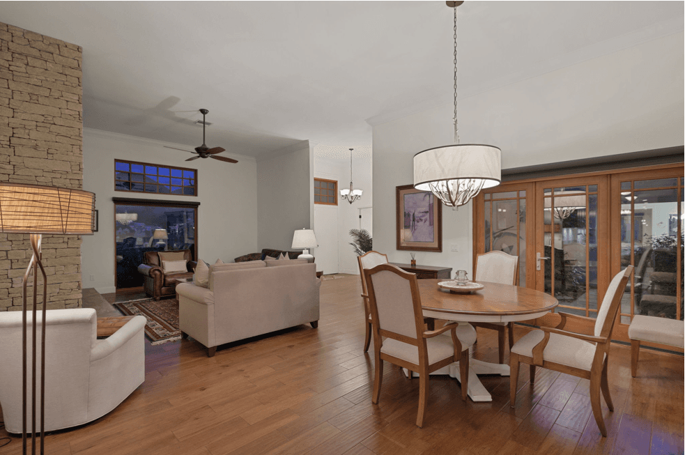 Wells in La Rocca - Image 18