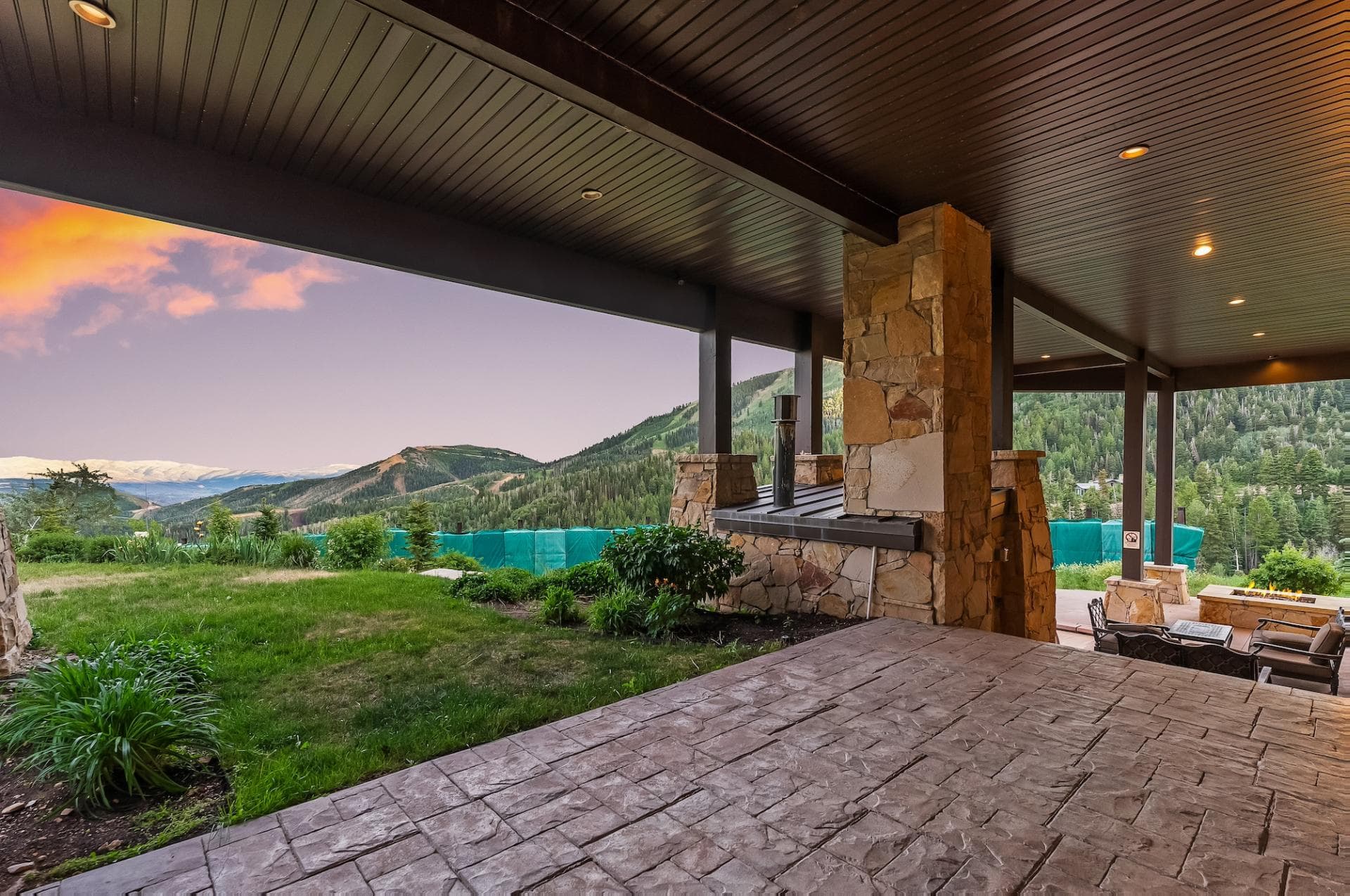 Sky Ridge Retreat - Image 50