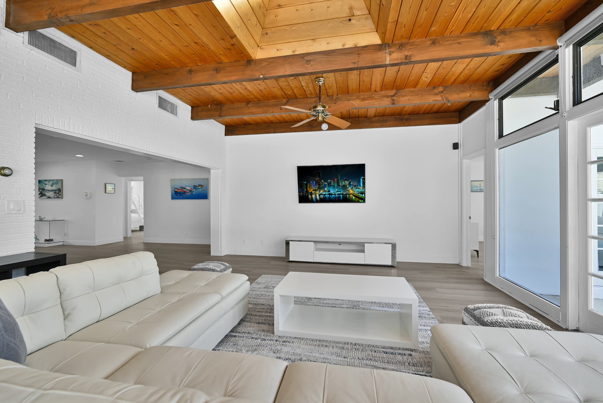 Rodman House - Image 7