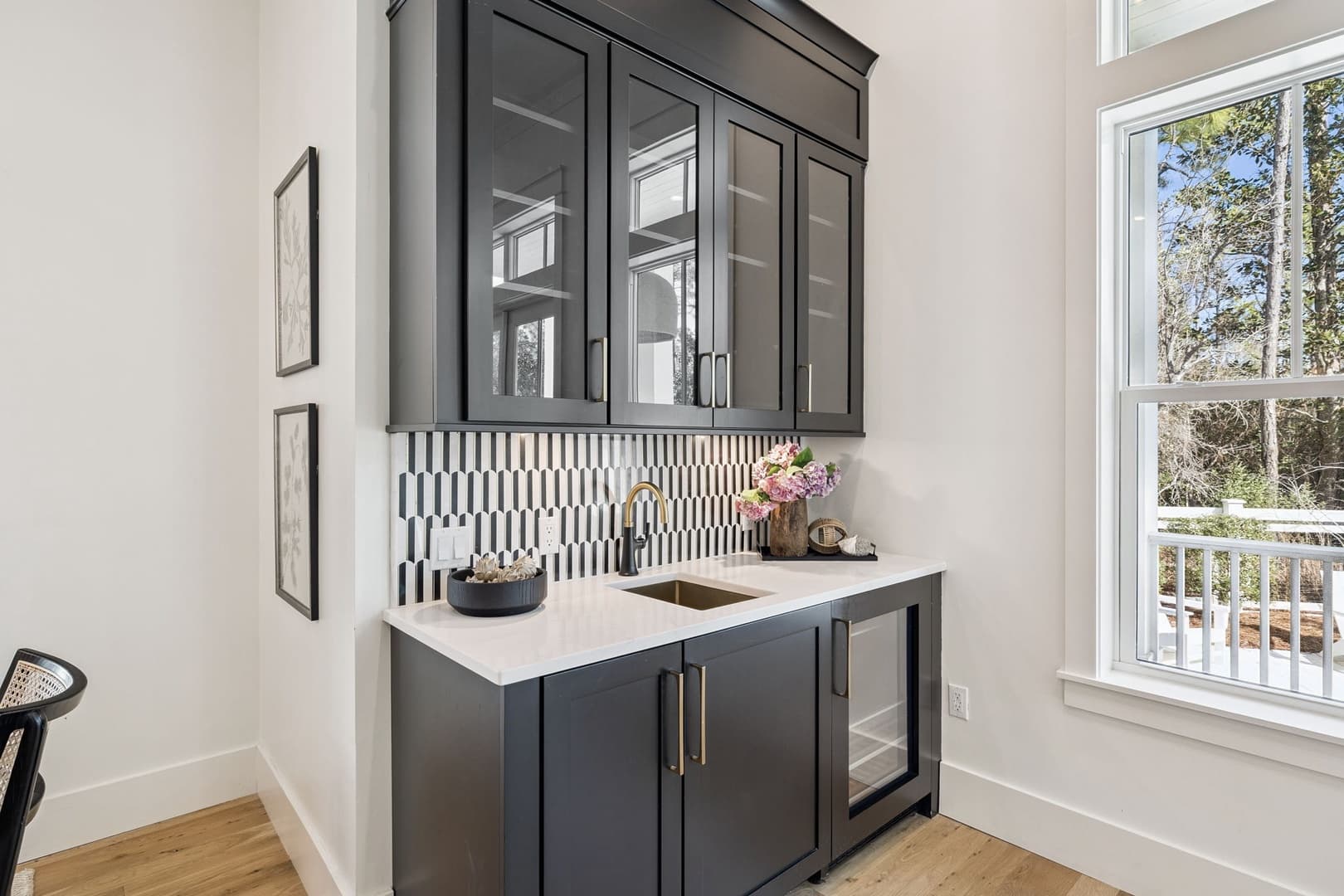 Anna Blue - Image 15