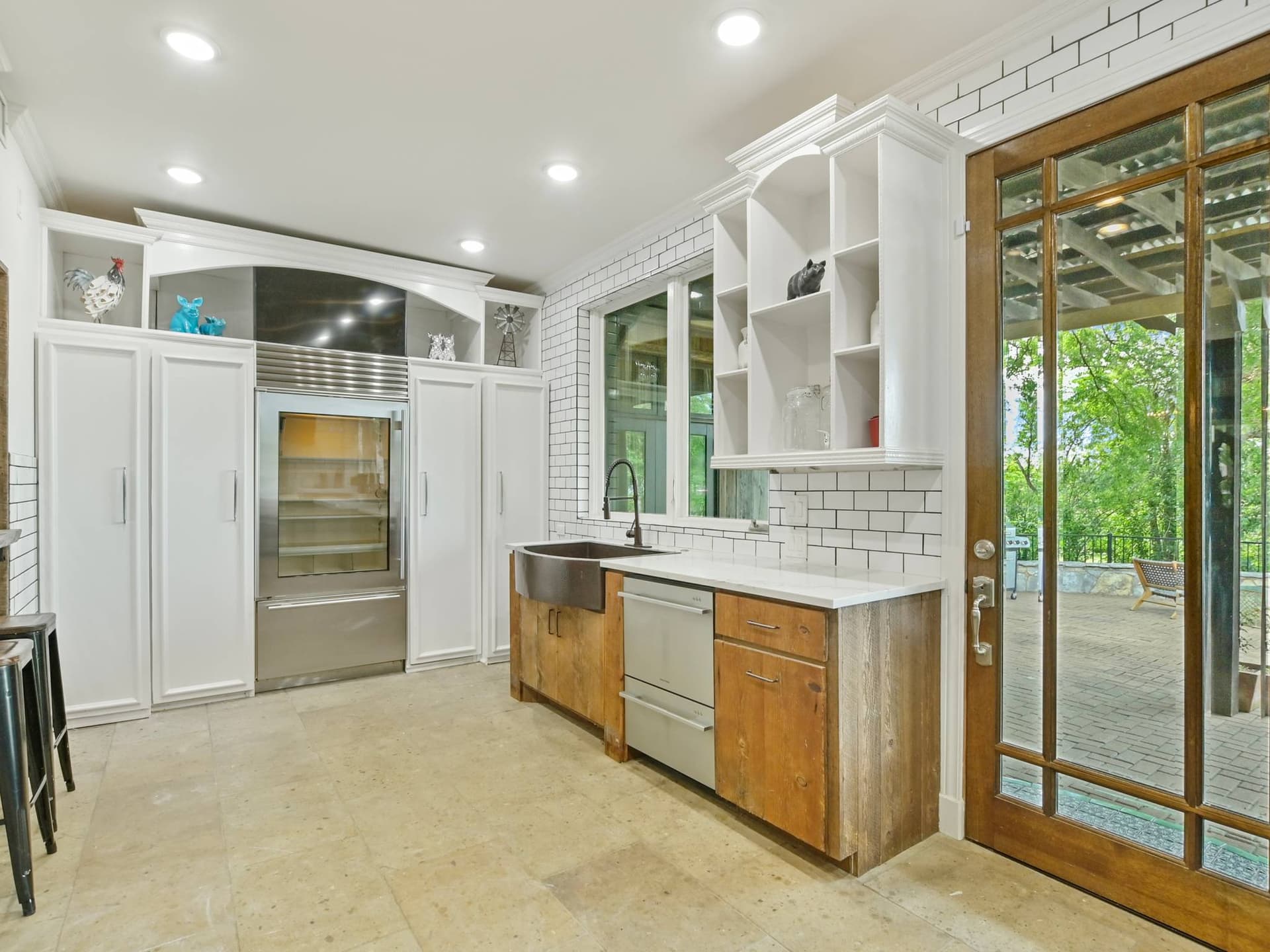 Escape on Lake Travis - Image 29