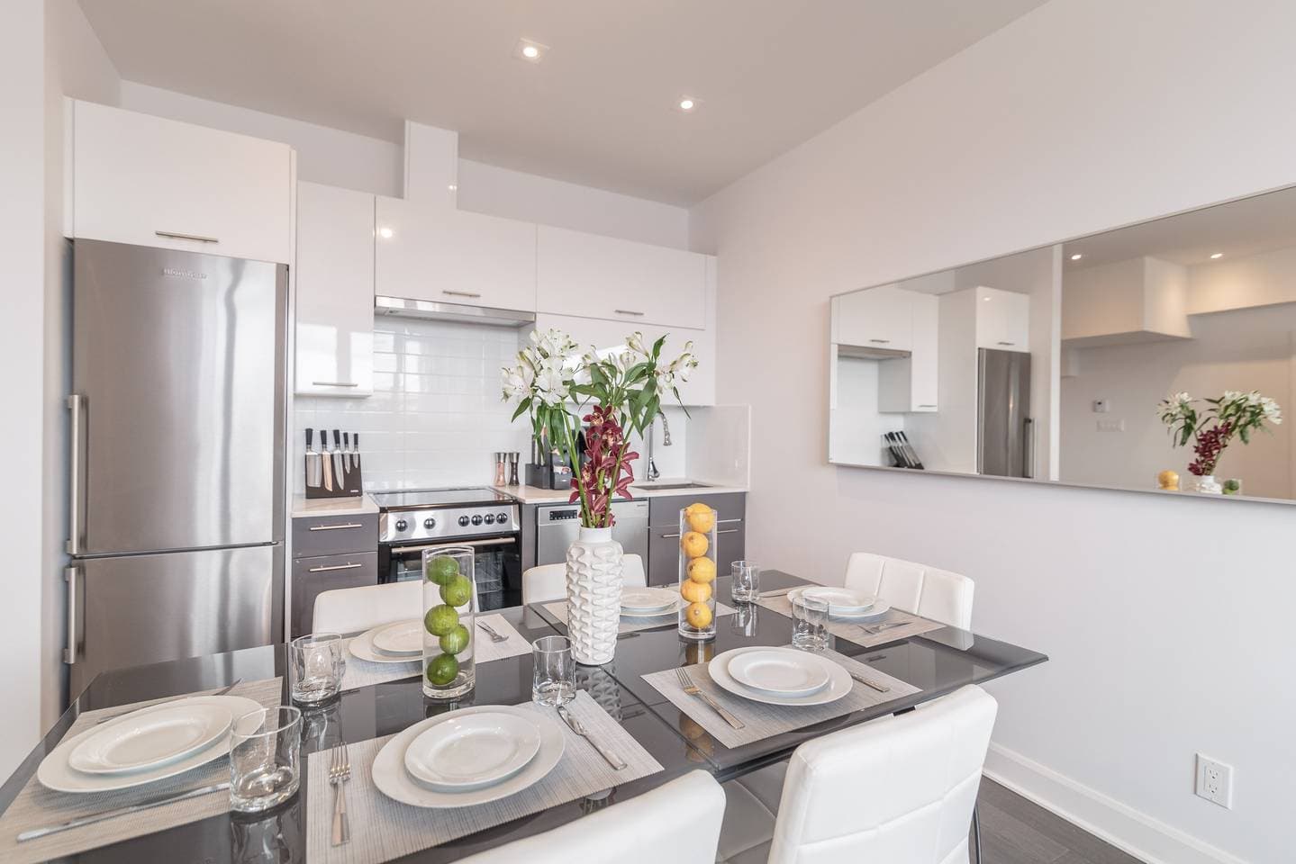 Royal Home - Image 2