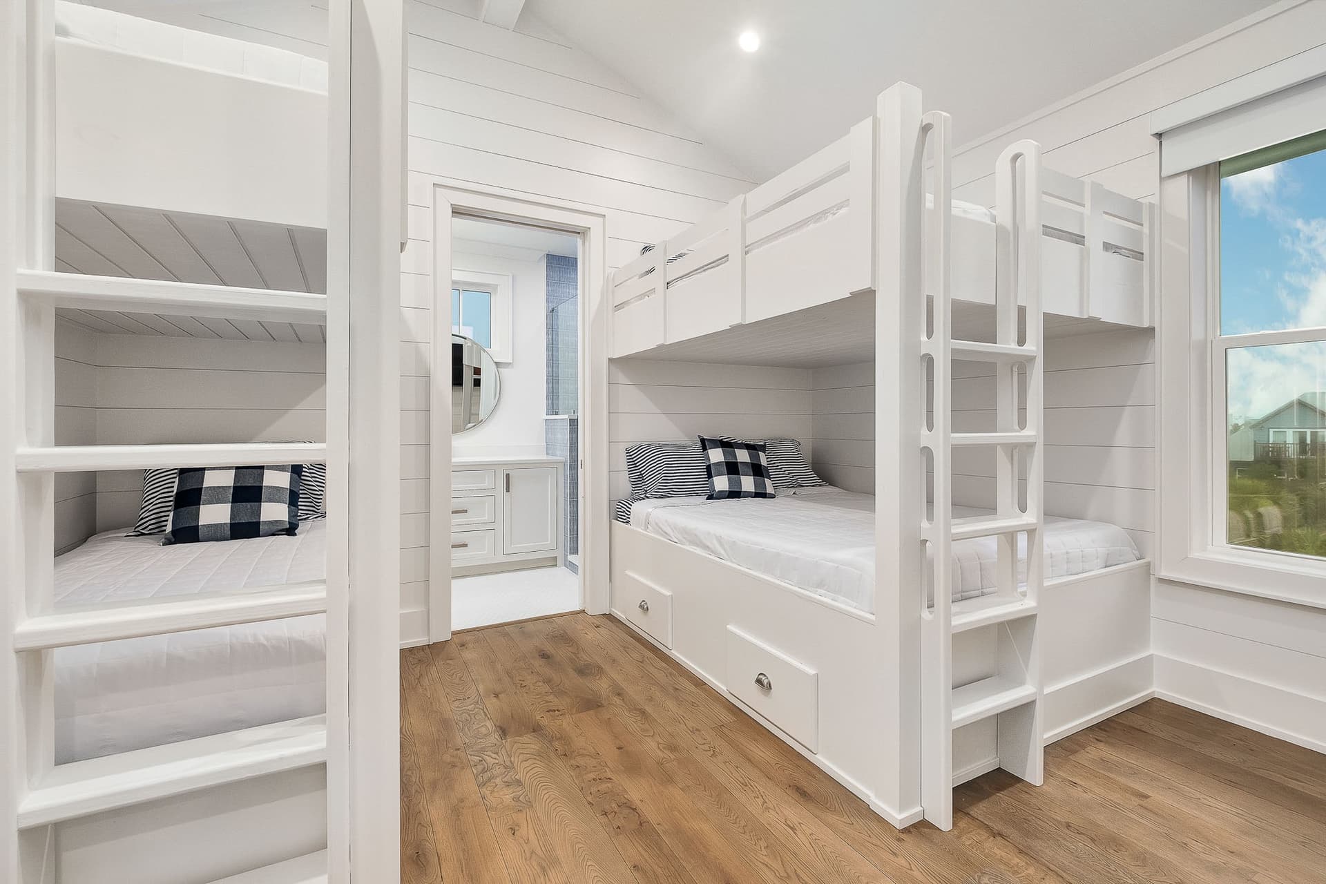 Sea Turtle Retreat - Image 68