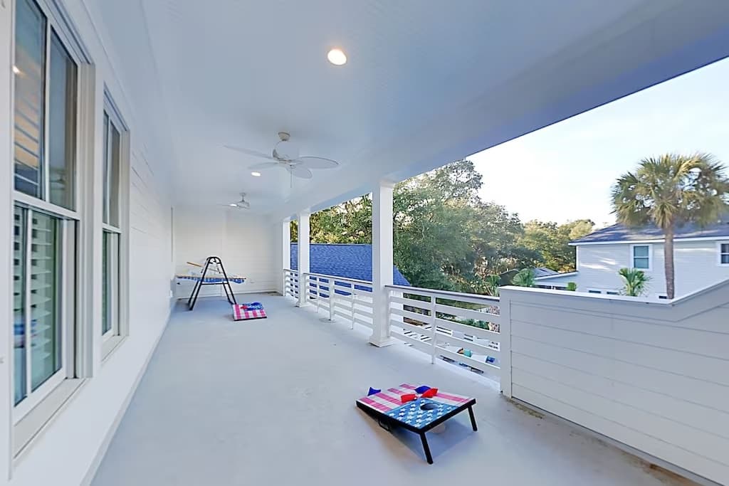 Modern Isle - Image 44