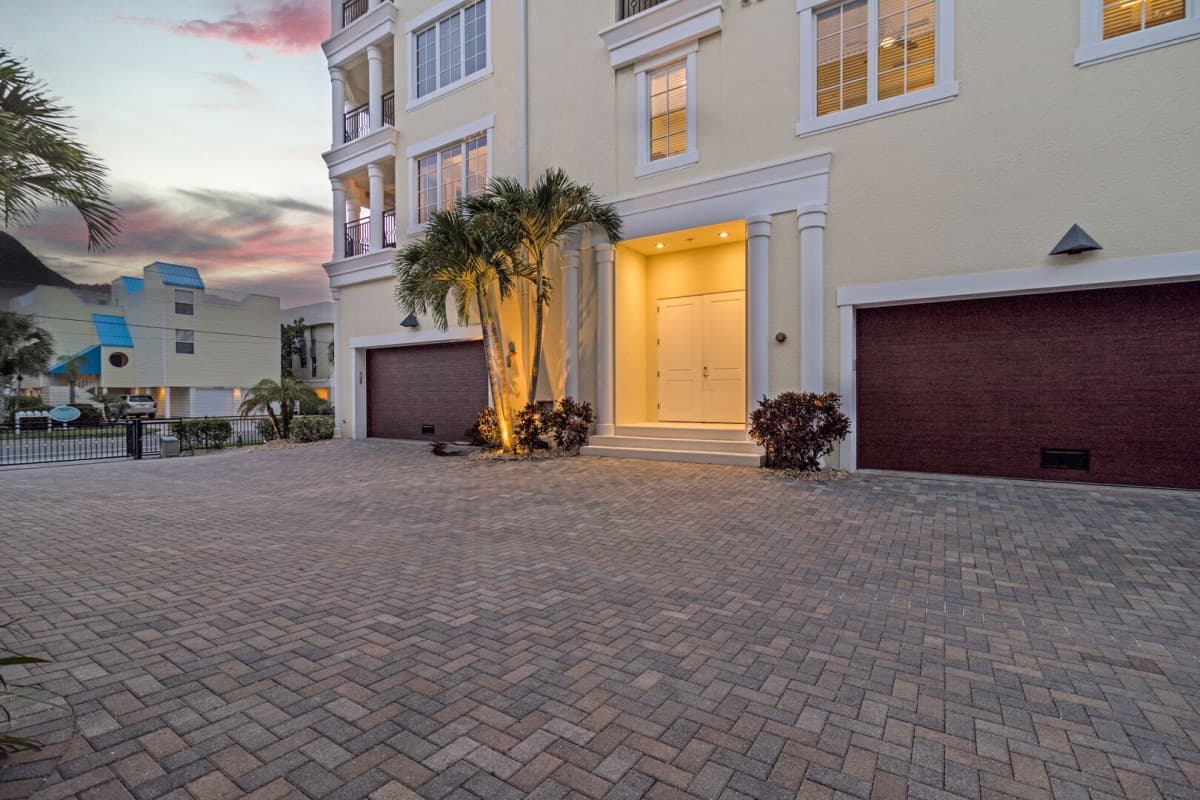 Caribbean Dream #313 - Image 37