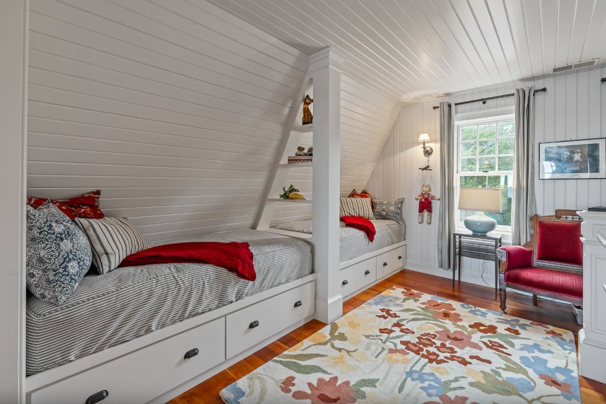 Goettelman's Lake House - Image 40