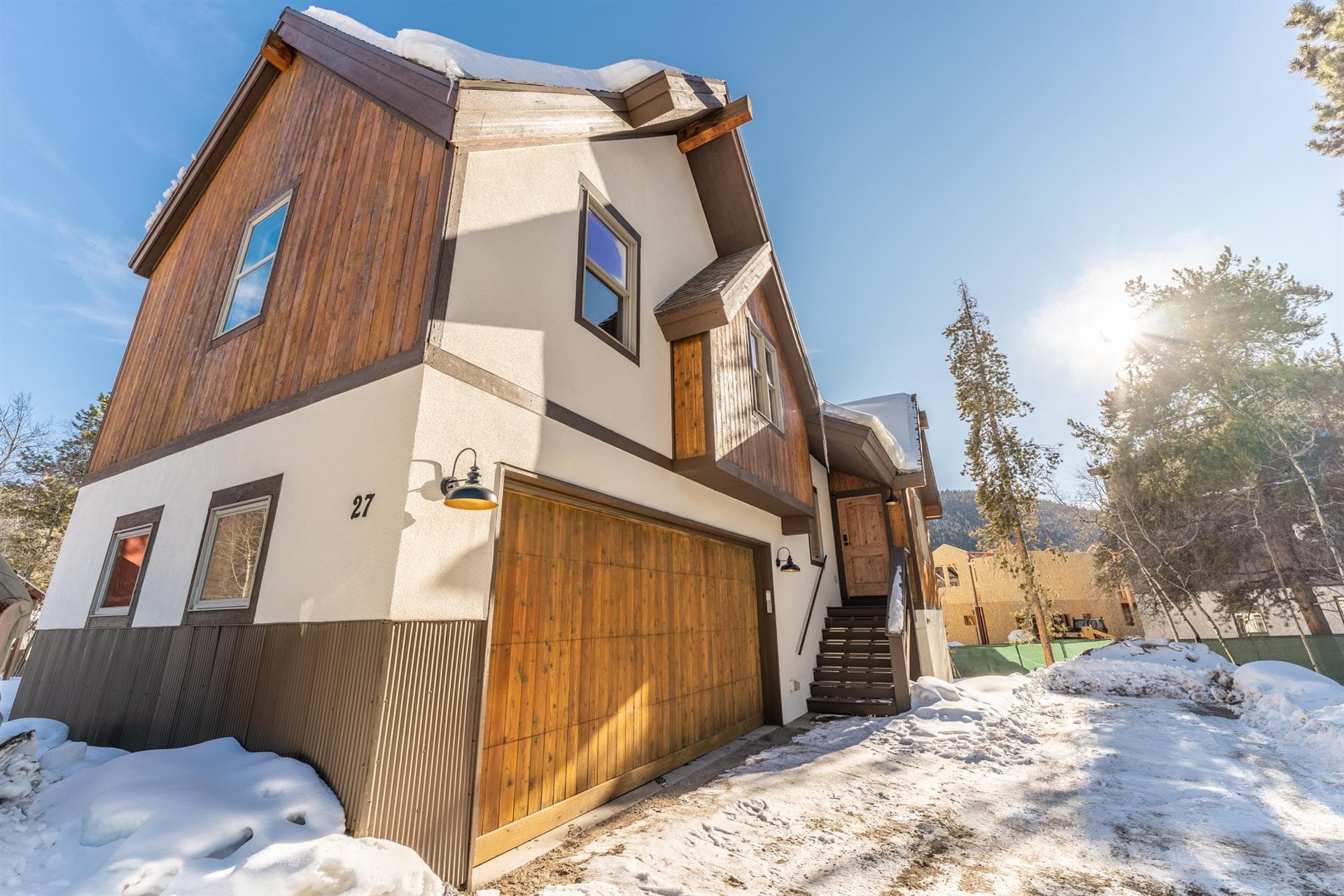 Rasor Court House - Image 5