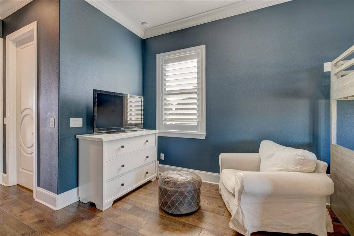 Bayside Paradise Mansion - Image 49