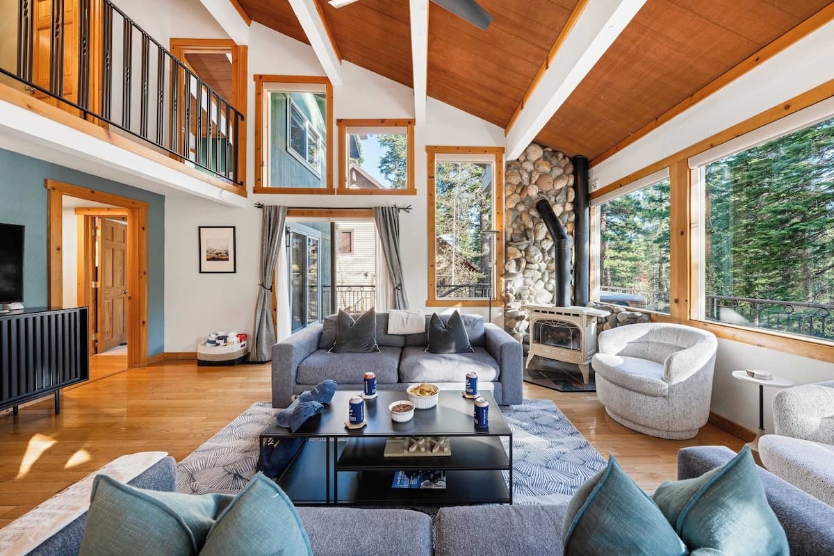 Timberline Haven - Image 5