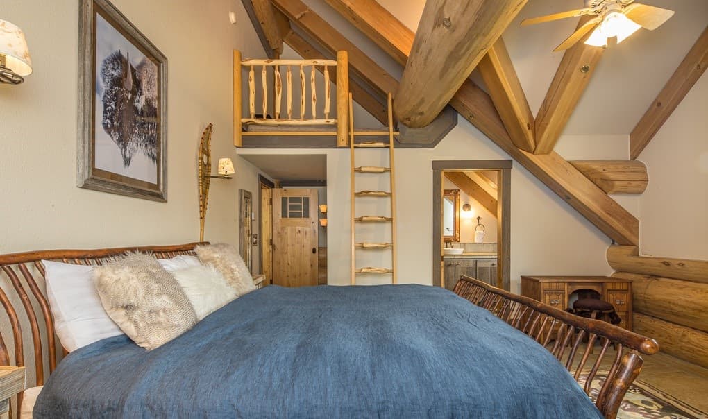 Upper Beehive Basin - Image 35