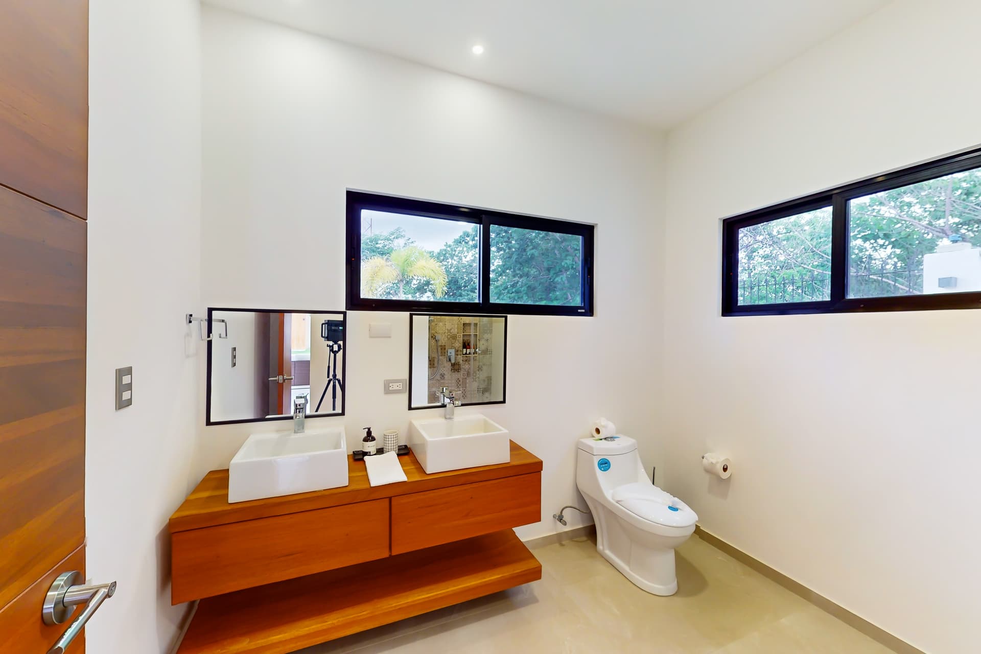 Coral Home 1 - Image 16