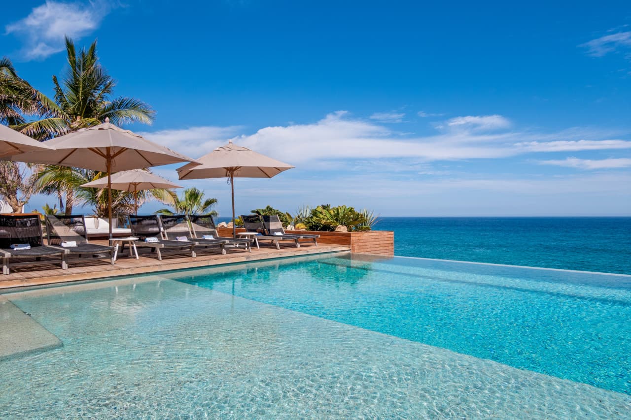 Private Beachfront in Palmilla - Image 16