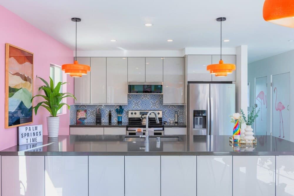 Caliente Oasis - Image 9