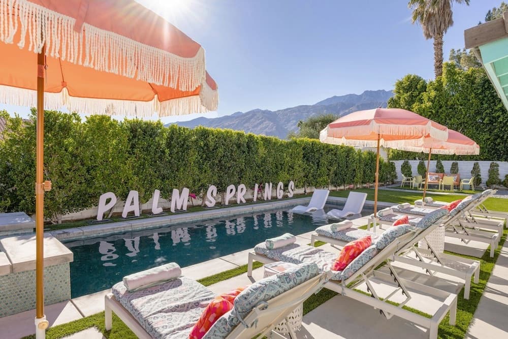 Caliente Oasis - Image 2