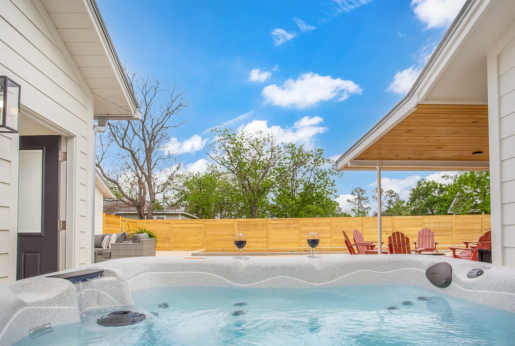 Burbank Casa Blanca - Image 5