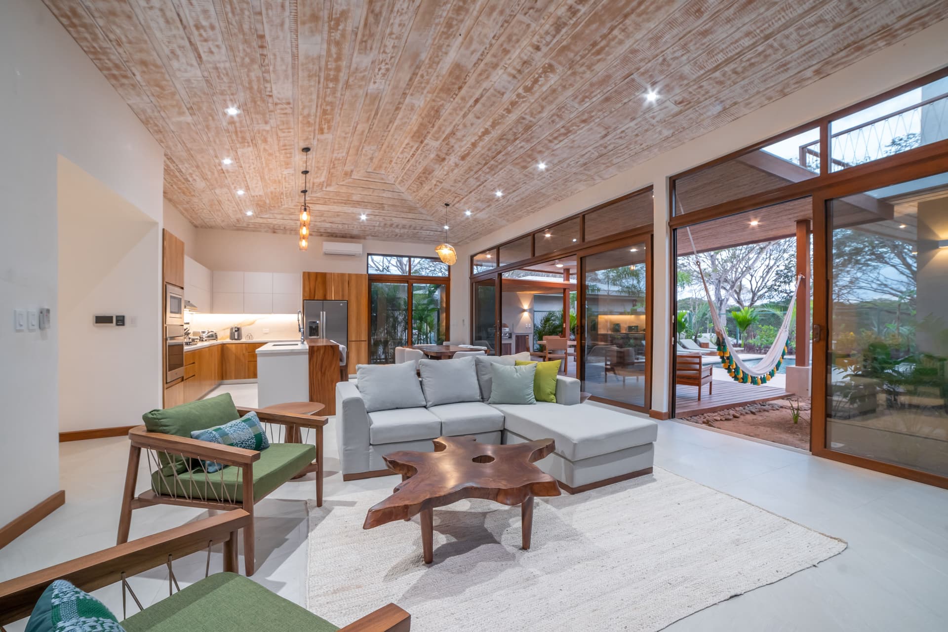 Casa Howler - Image 13