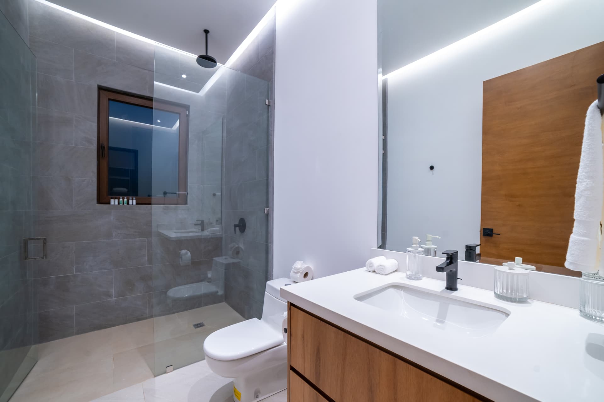 Casa Howler - Image 39