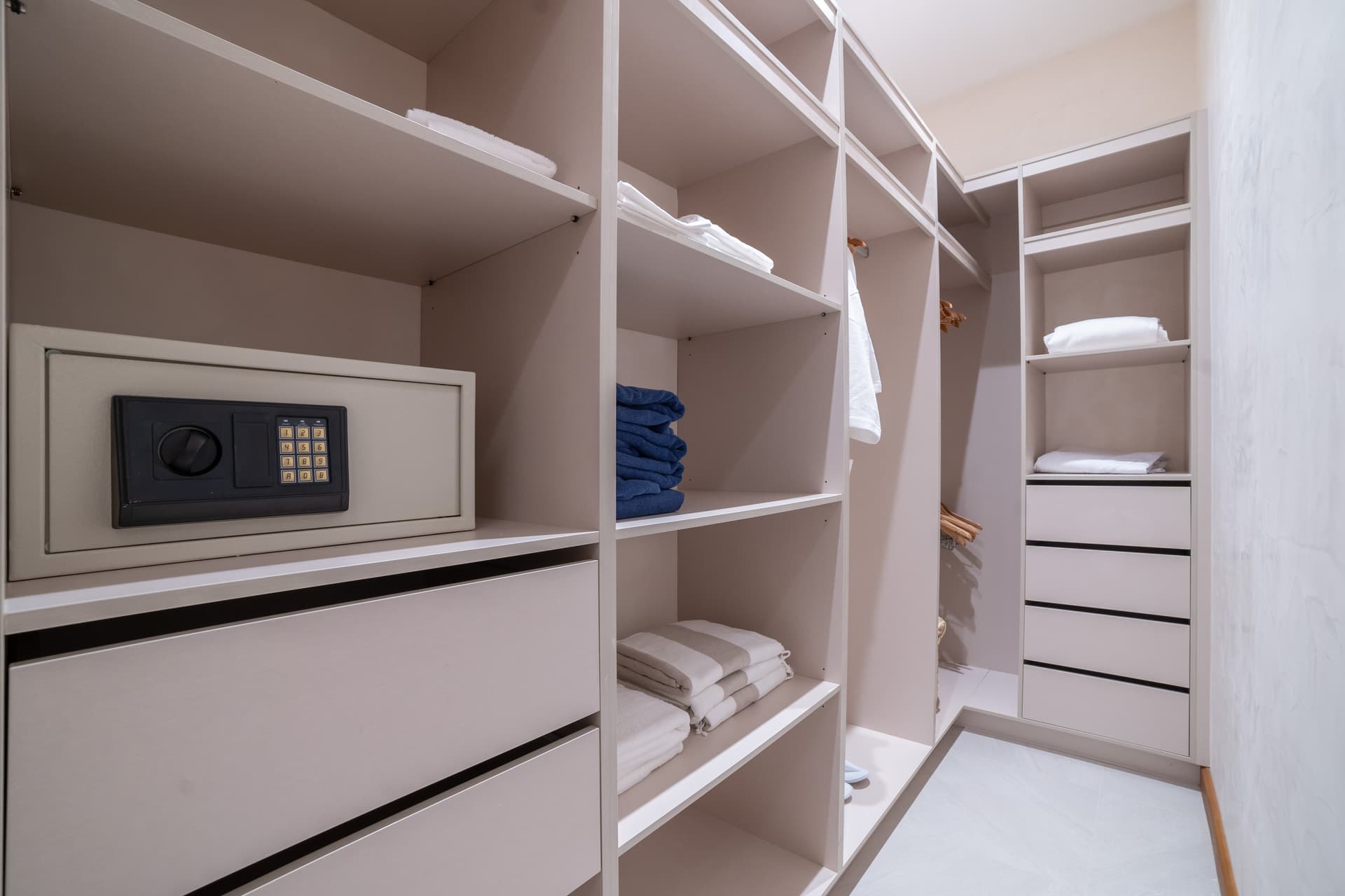 Casa Howler - Image 40