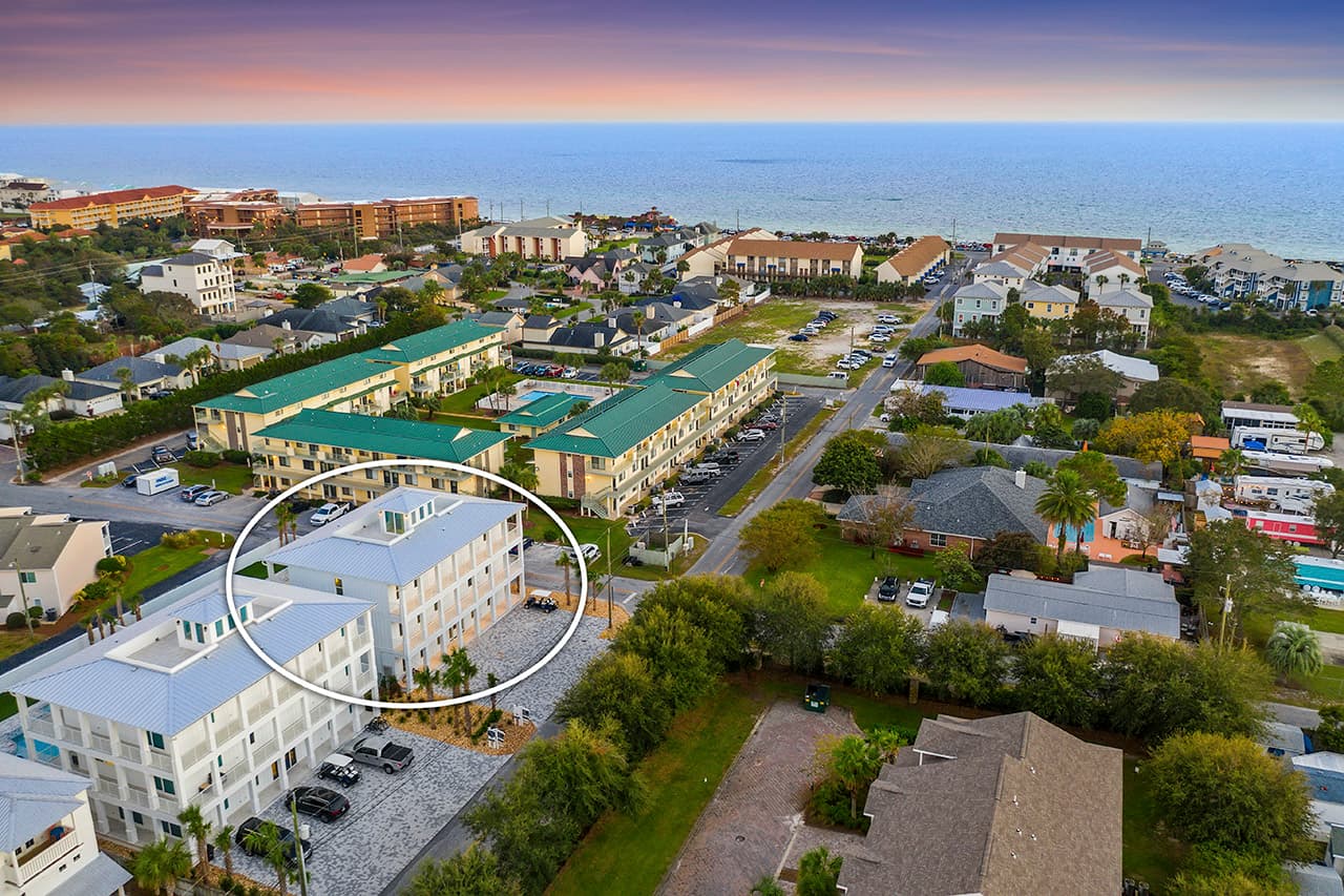 Castawaves - Image 53