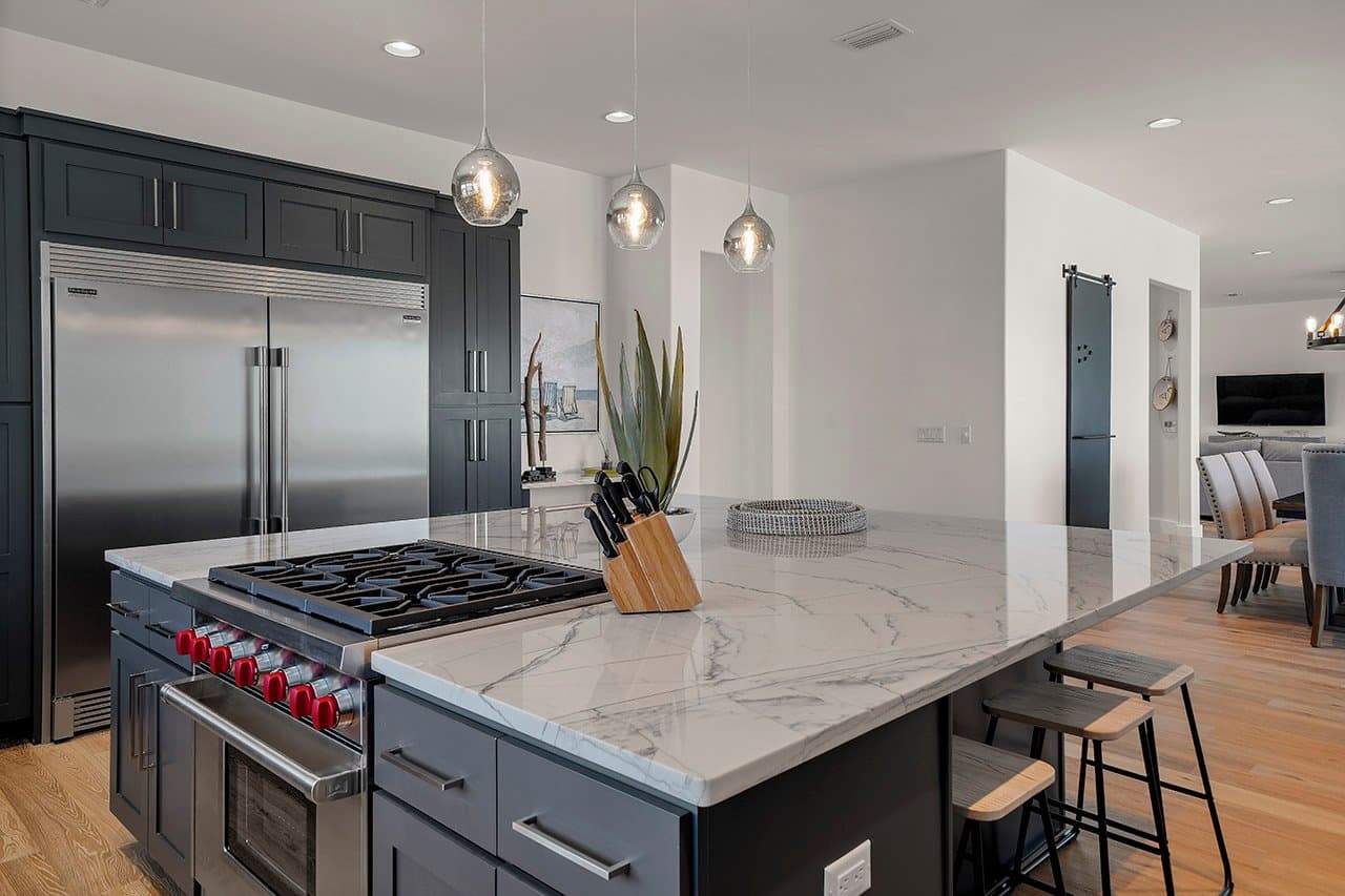 Castawaves - Image 10