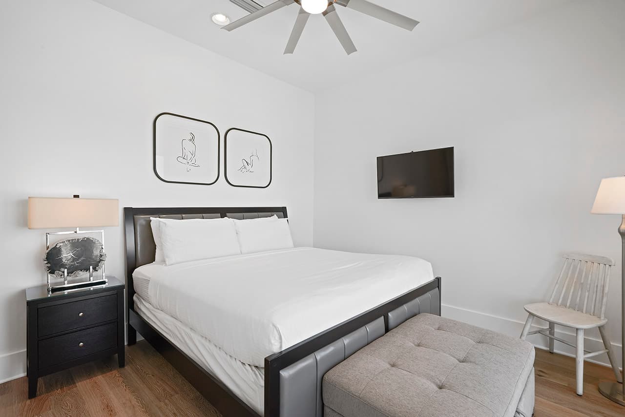 Castawaves - Image 19