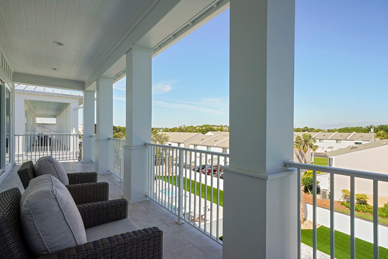 Castawaves - Image 50