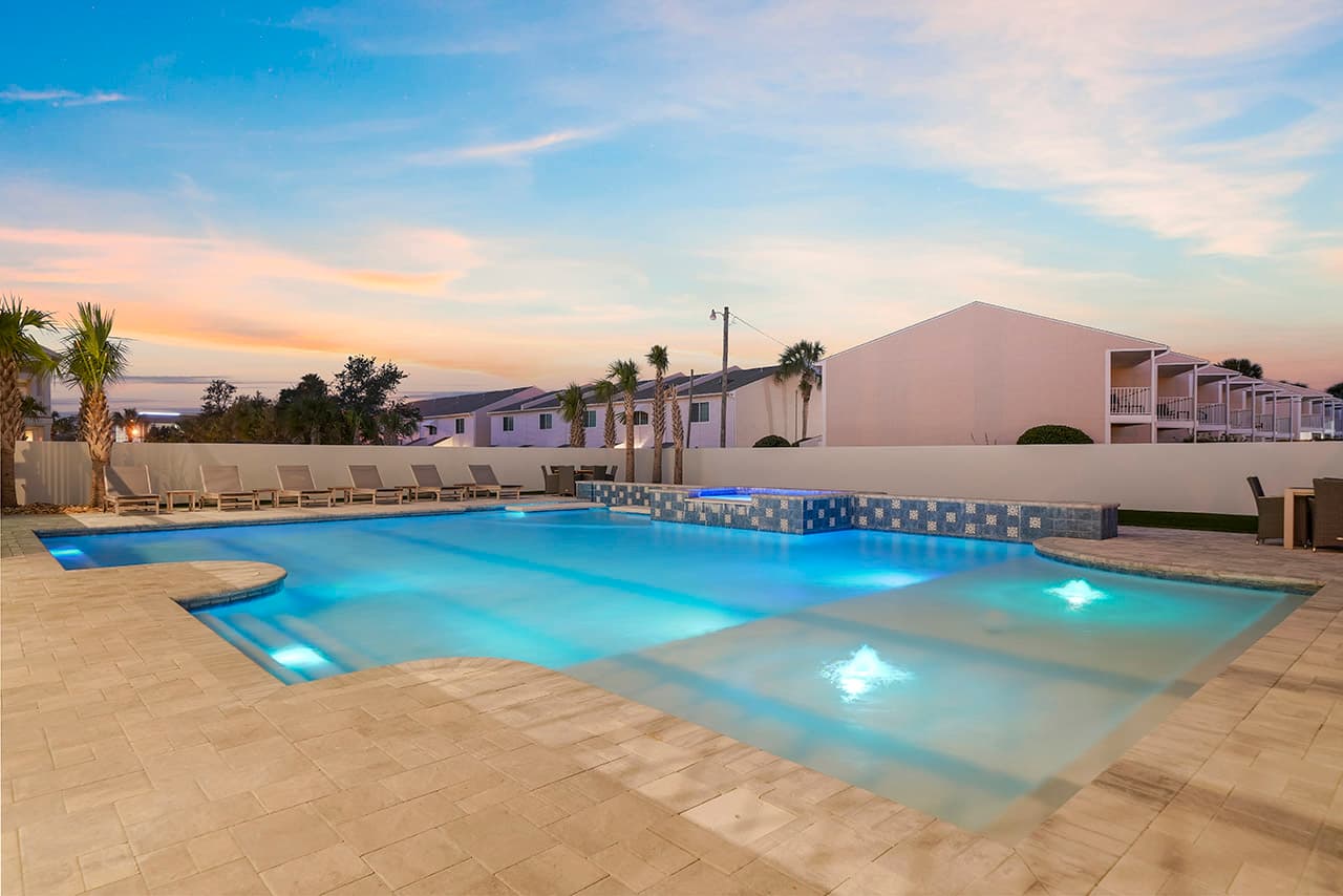 Castawaves - Image 46