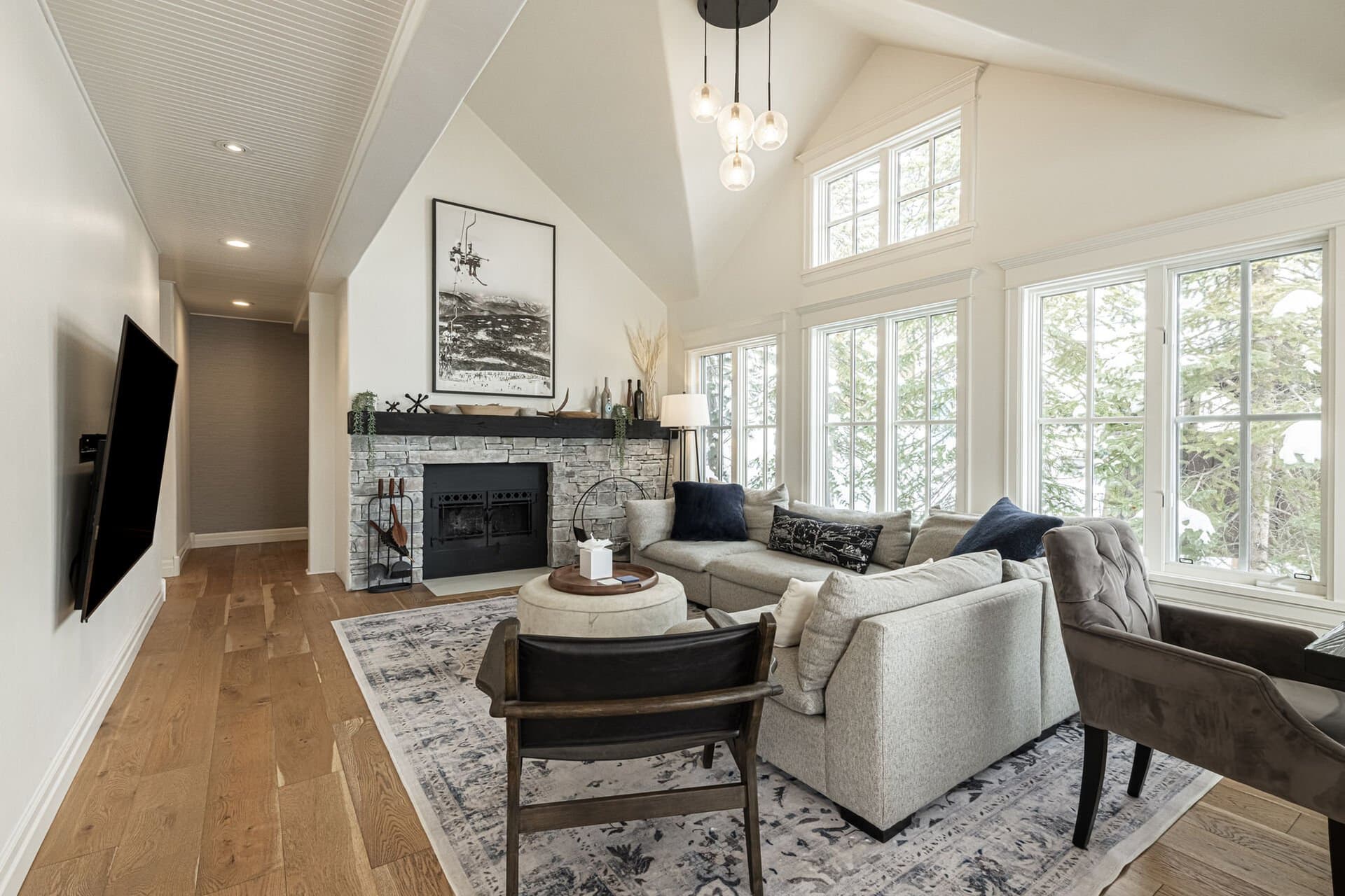 Elevation Estate - Image 6