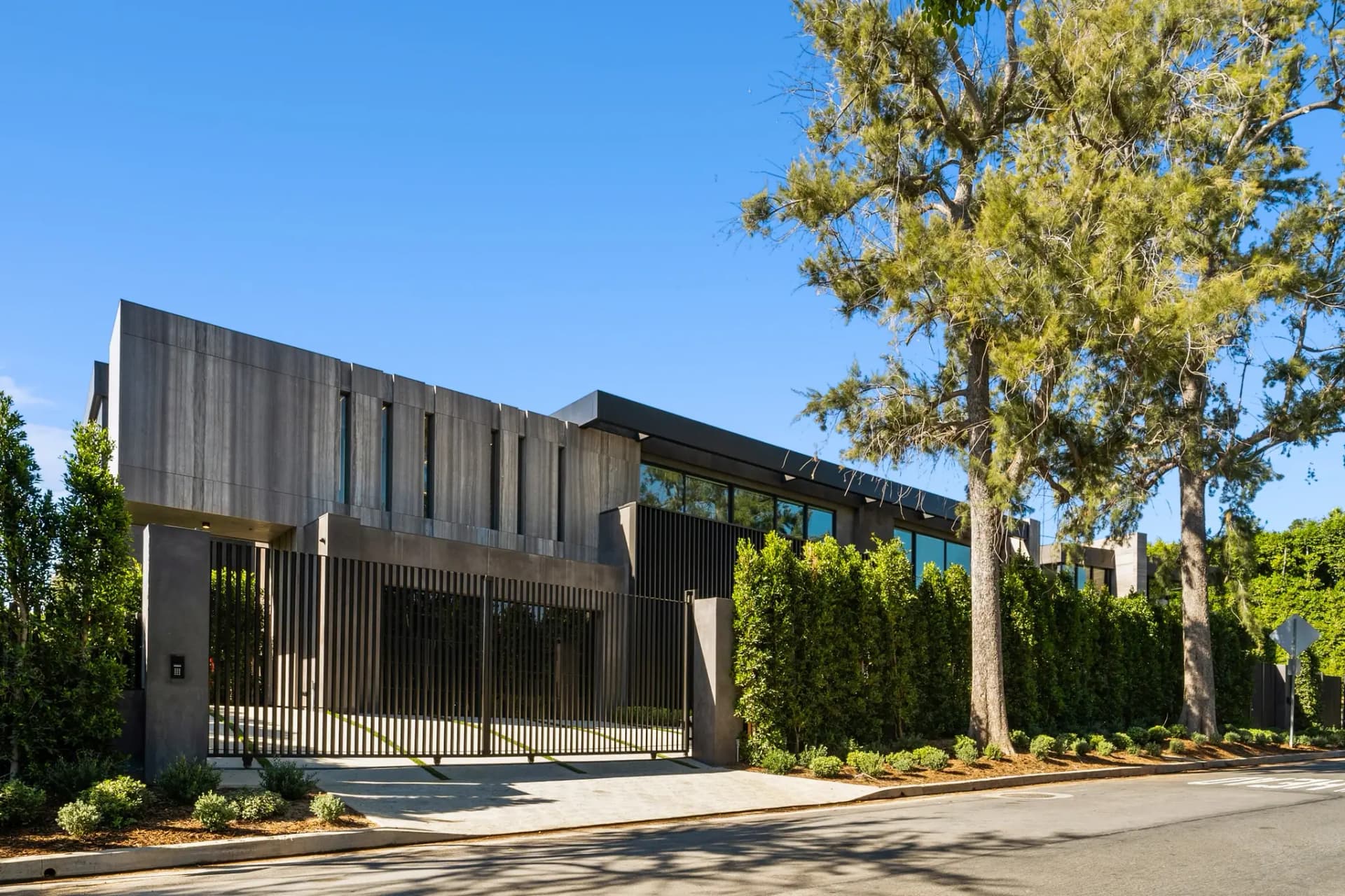 Forza Modern - Image 45