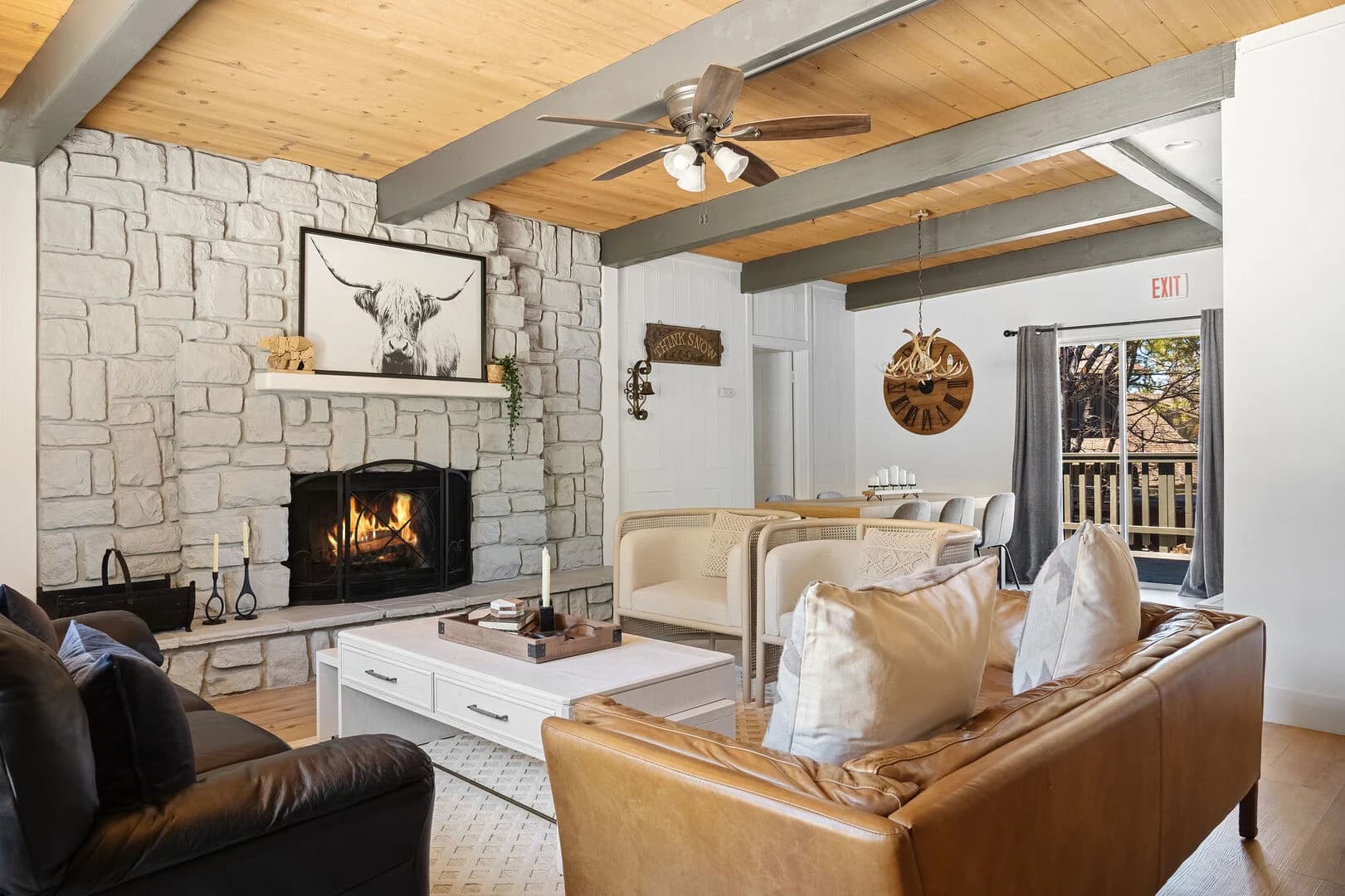 Summit House - Image 4