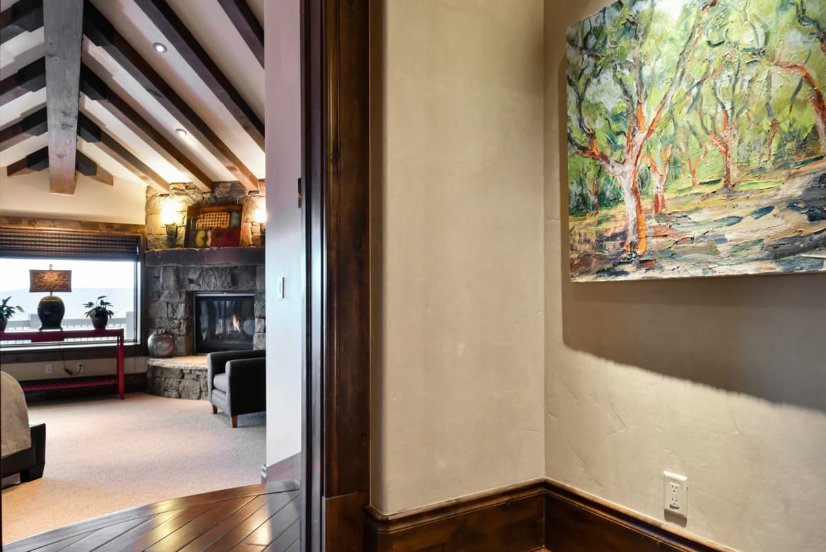 Ski Dream Home - Image 23