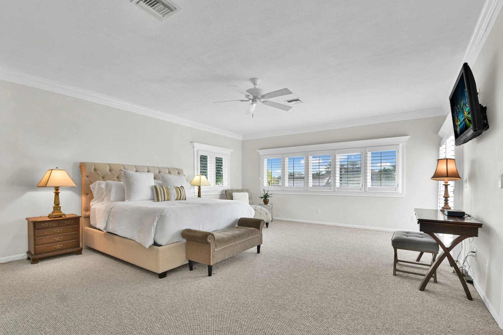 Boone Estate - Image 4