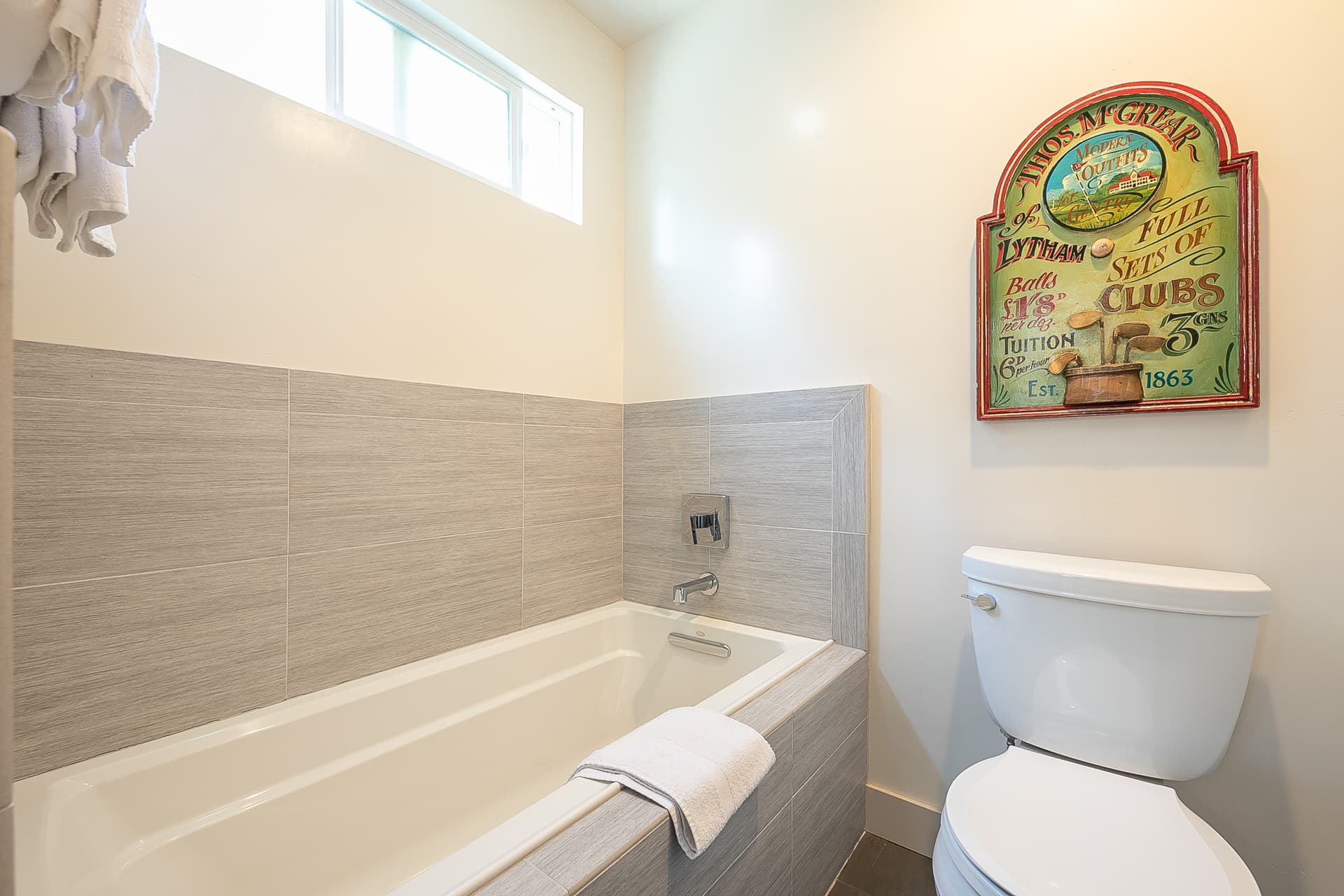 Chelsea House - Image 21