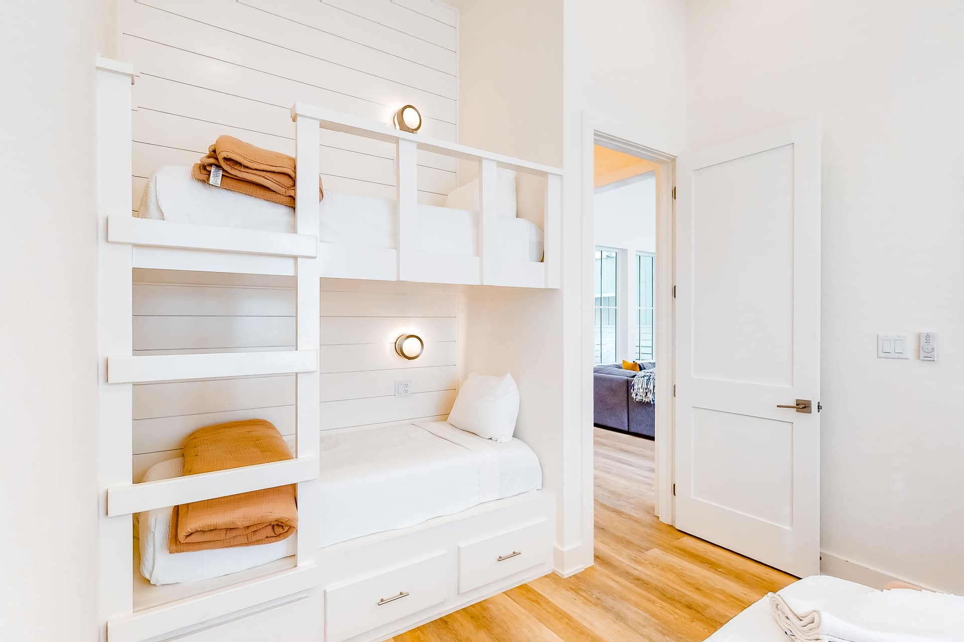 Sunshine Overtime - Image 14