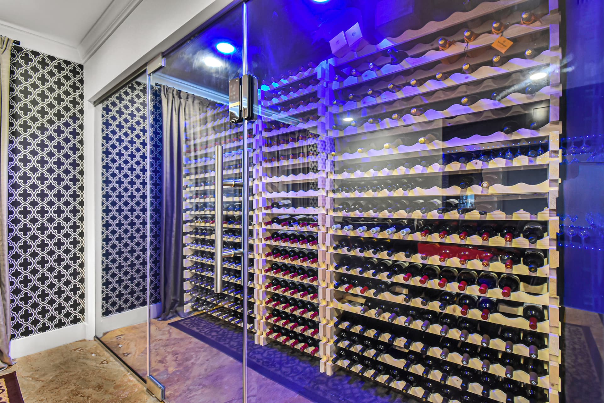 Diane House - Image 45