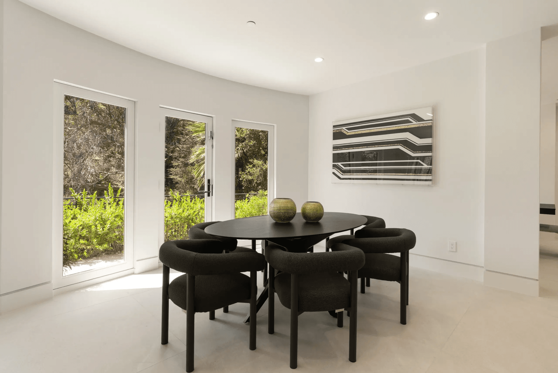 Noble Crest - Image 10