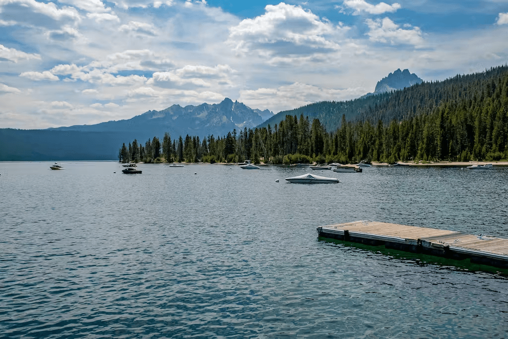 Sun and Ski - Image 3