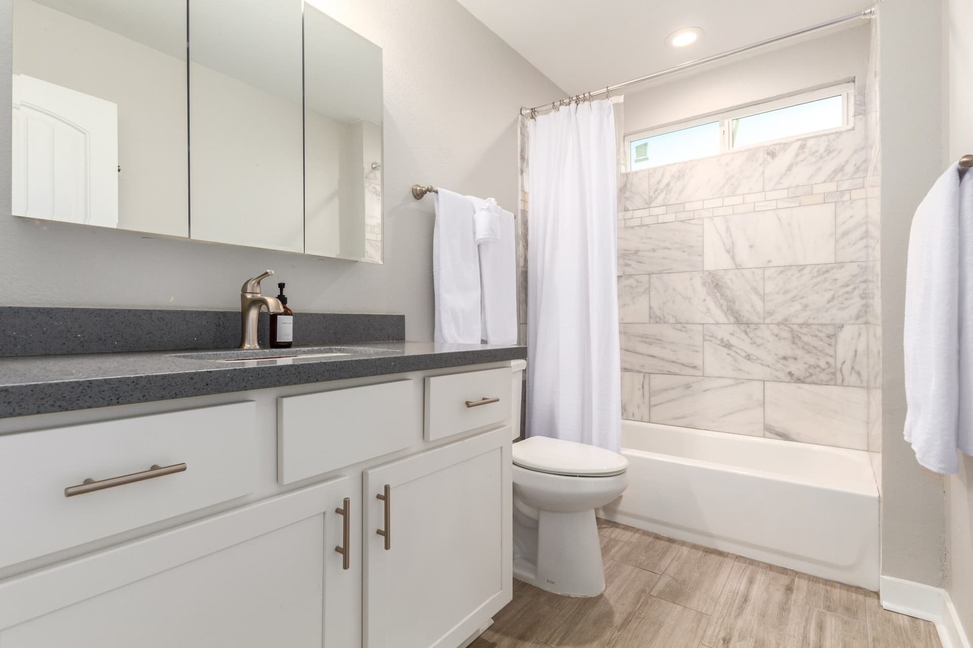 Cactus Glen Retreat - Image 18